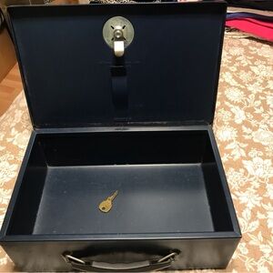 Secure Black Metal Fireproof Locking Lockbox